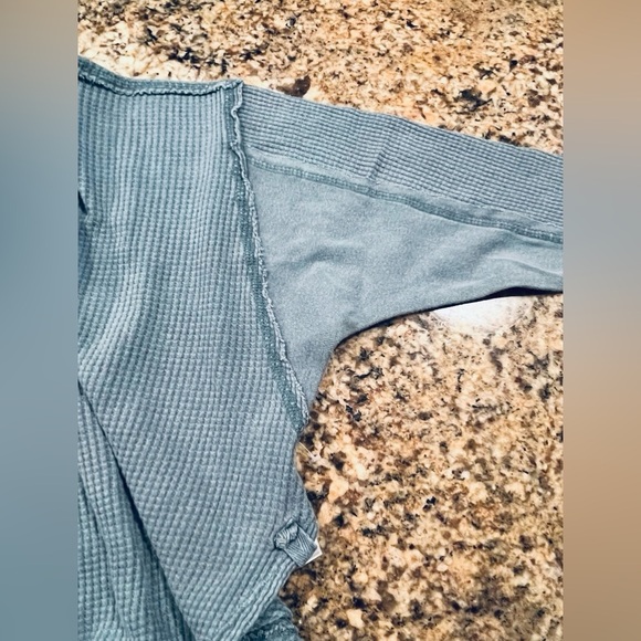 NWT Free People Microphone Drop Thermal - Picture 11 of 15